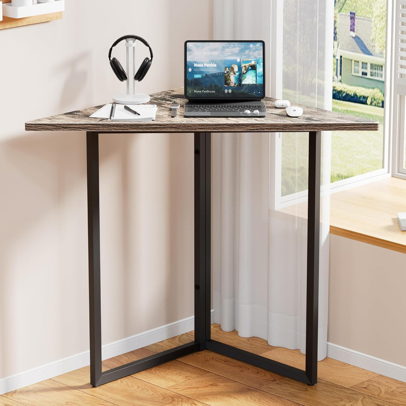 Compact Triangle Corner Desk with Steel Frame for Small Spaces – Classic Grey