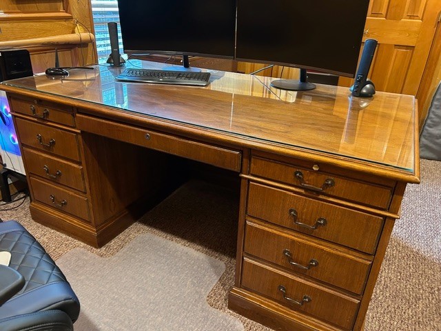 Office Desk w/glasstop, Credenza - Jofco Pattern F6066 Walnut - Great Shape